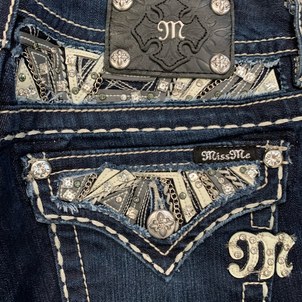 Miss Me Boot Cut Dark Wash Jeans Size 28